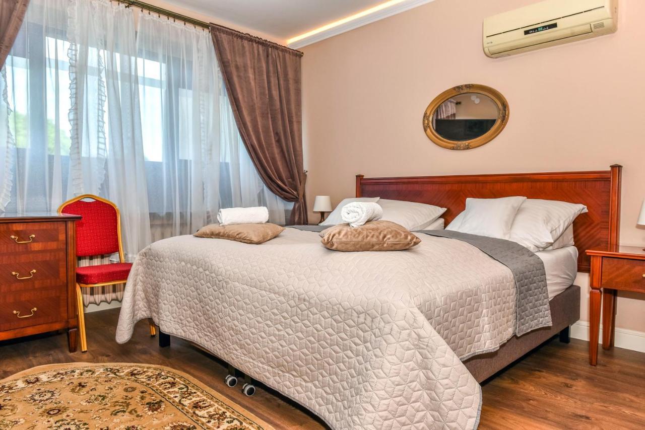 Ricardpol Noclegi Tarnow Exterior photo